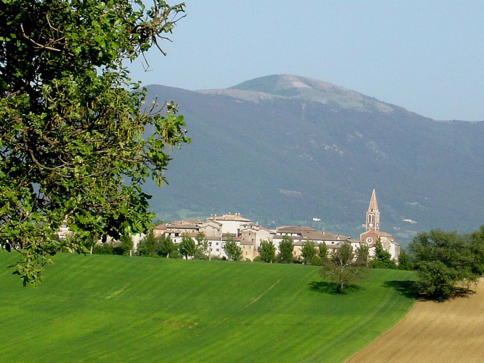 Bilocale Verde Umbria 몬테카스트릴리 외부 사진